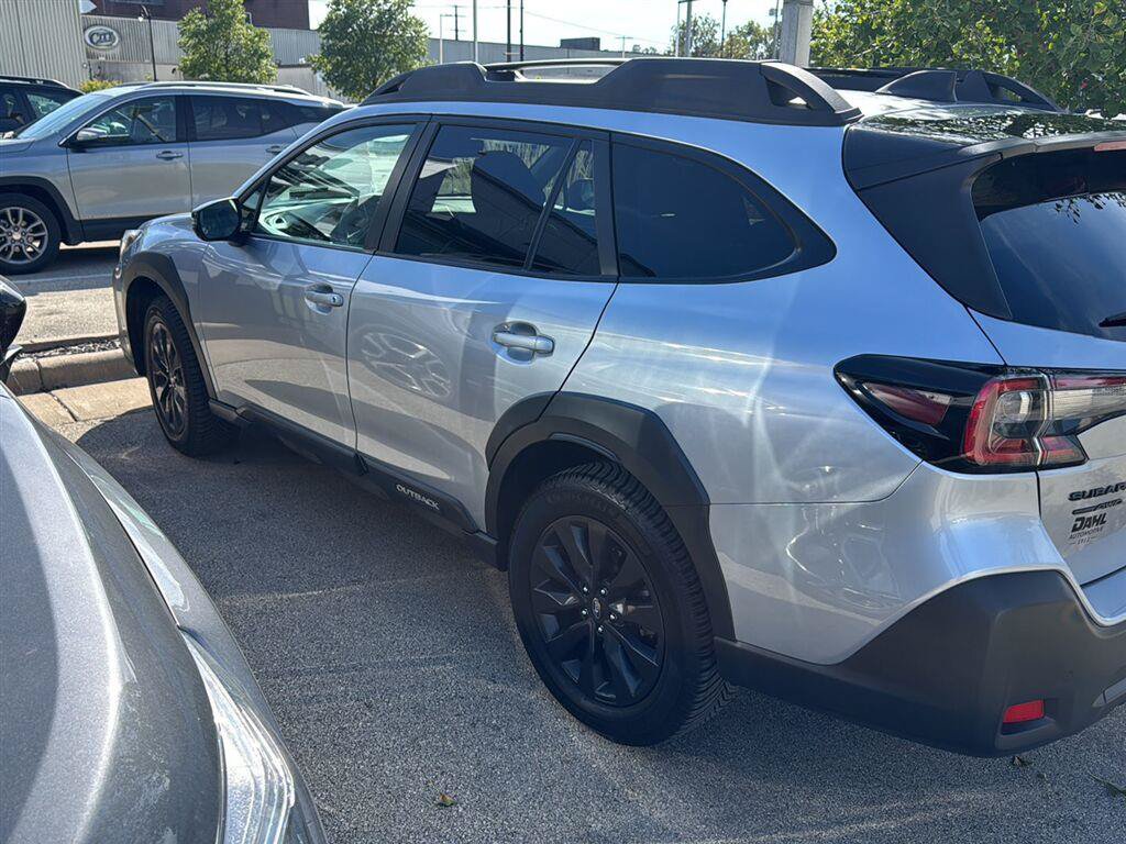 Used 2023 Subaru Outback Onyx Edition XT AWD/4WD image 10
