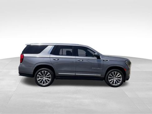 Used 2021 GMC Yukon Denali w/ Denali Premium Package RWD image 6