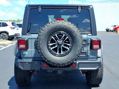 Used 2026 Jeep Wrangler Unlimited Sport AWD/4WD image 29