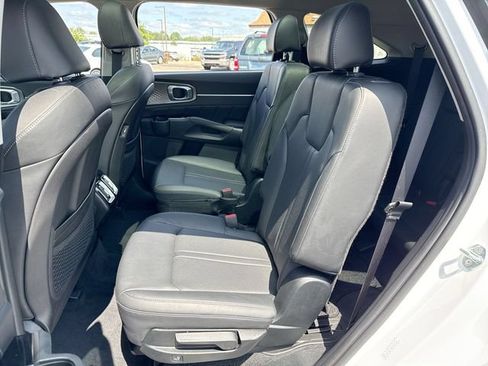 Used 2022 Kia Sorento SX FWD image 23