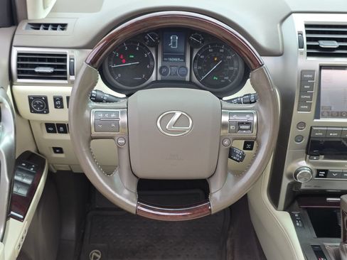 Used 2017 Lexus GX 460 Premium AWD/4WD image 22