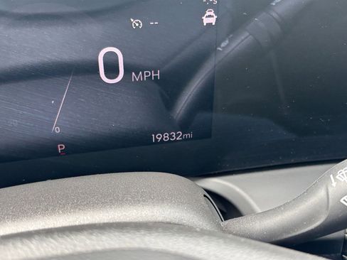 Used 2025 Buick Encore GX Preferred FWD image 39