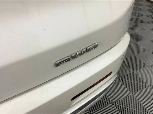 Used 2020 GMC Acadia Denali w/ Technology Package image 24