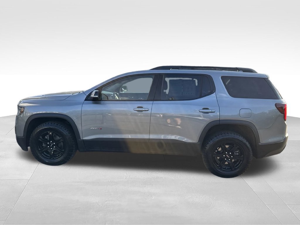 Used 2023 GMC Acadia AT4 w/ Technology Package AWD/4WD image 4