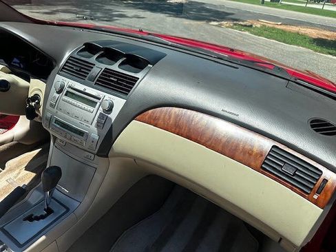 Used 2008 Toyota Solara SLE FWD image 13