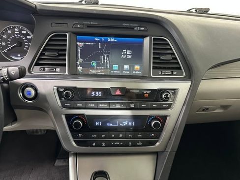Used 2016 Hyundai Sonata Limited w/ Option Group 04 image 21