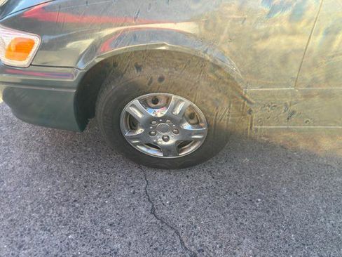 Used 2000 Toyota Camry LE image 11