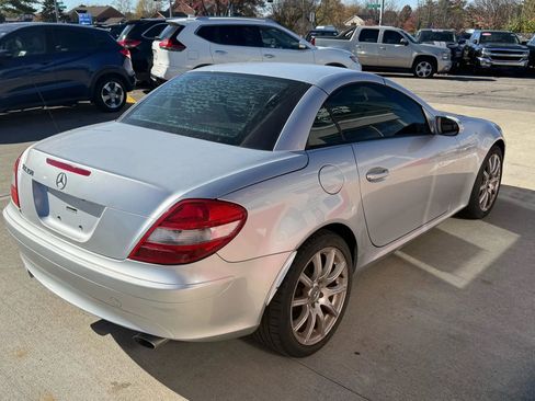 Used 2005 Mercedes-Benz SLK 350 image 3