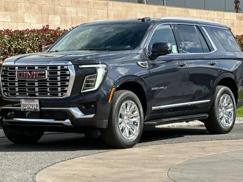 Certified 2025 GMC Yukon Denali image 8