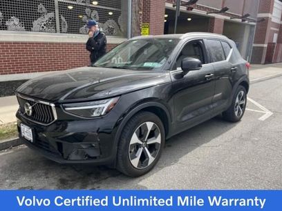 Used 2023 Volvo XC40 B5 Plus w/ Climate Package