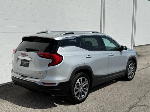 Used 2020 GMC Terrain SLT w/ Preferred Package FWD image 4