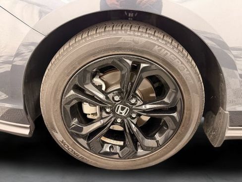 Certified 2025 Honda Accord SE image 12