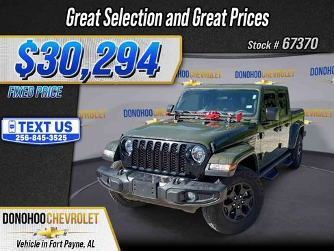 Used 2022 Jeep Gladiator Sport AWD/4WD image 1