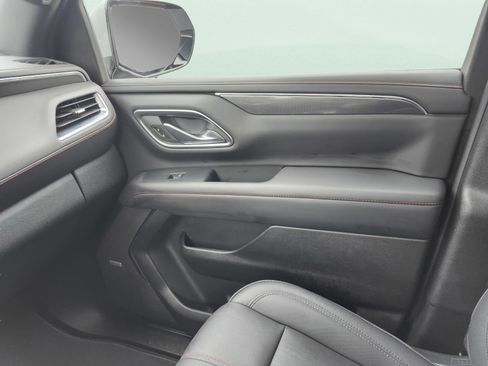 Used 2023 Chevrolet Tahoe RST w/ Luxury Package image 28