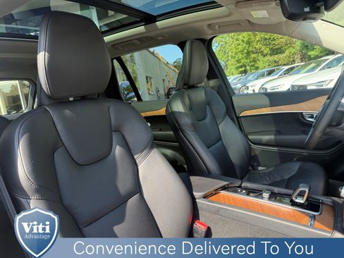 Certified 2023 Volvo XC90 B6 Plus w/ Protection Package Premier image 31