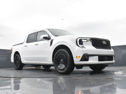 New 2025 Ford Maverick Lobo image 30