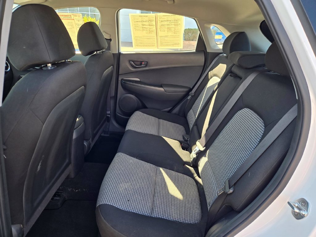 Used 2022 Hyundai Kona SE FWD image 10