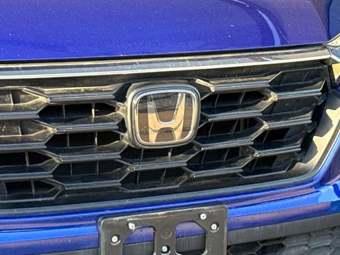Used 2024 Honda CR-V LX image 5