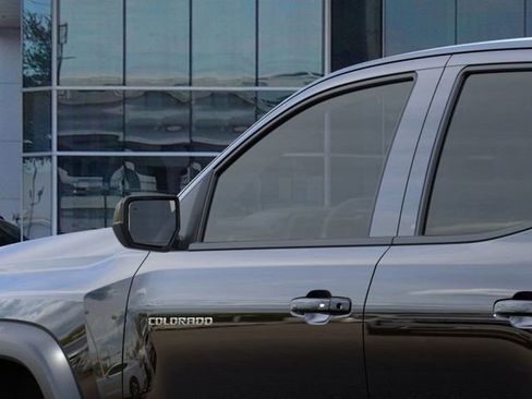 New 2026 Chevrolet Colorado ZR2 image 12
