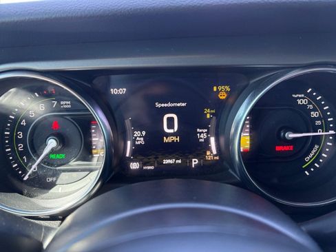 Used 2023 Jeep Wrangler Unlimited w/ Cold Weather Group AWD/4WD image 22