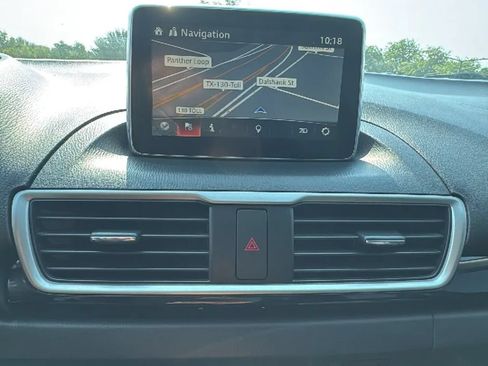 Used 2016 MAZDA MAZDA3 i Grand Touring FWD image 17