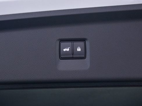 Certified 2026 INFINITI QX60 Luxe w/ Cargo Package AWD/4WD image 33