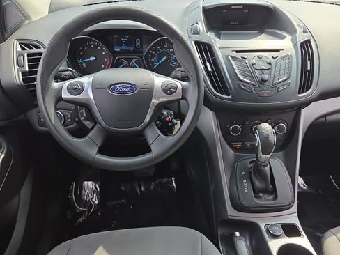 Used 2016 Ford Escape SE FWD image 12