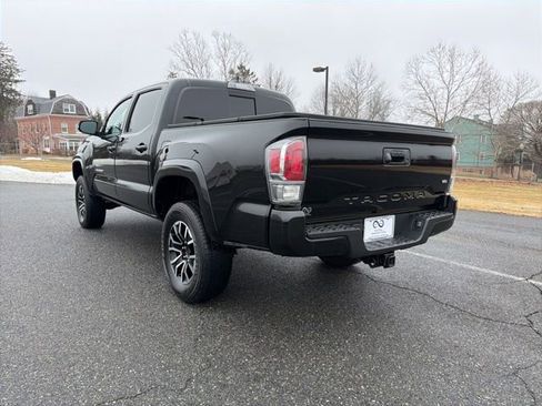 Used 2023 Toyota Tacoma TRD Sport image 6