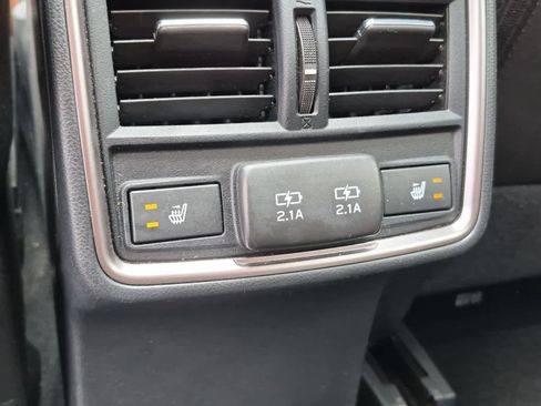 Used 2024 Subaru Forester Touring w/ POP Package 3 AWD/4WD image 10