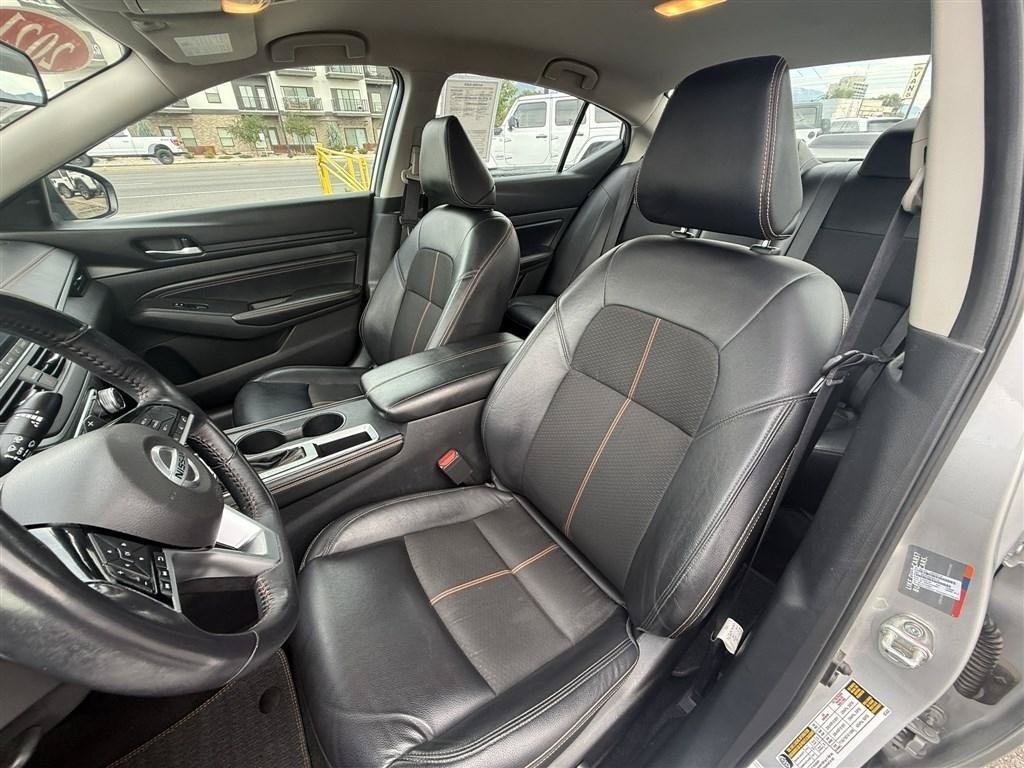 Used 2021 Nissan Altima 2.5 SR FWD image 14