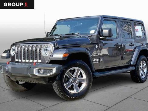 Used 2020 Jeep Wrangler Unlimited Sahara image 1