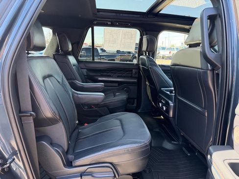 Used 2023 Ford Expedition Max Platinum AWD/4WD image 54