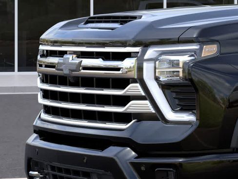 New 2025 Chevrolet Silverado 2500 High Country w/ LPO, Dark Essentials Package image 13
