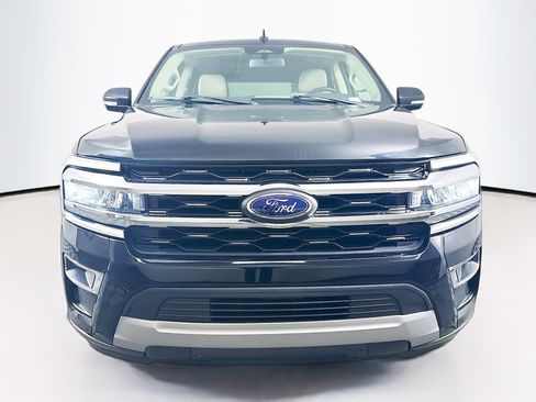 Used 2024 Ford Expedition Max Limited image 2