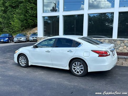 Used 2018 Nissan Altima 2.5 S w/ S Convenience Package FWD image 3