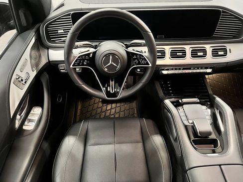 Certified 2024 Mercedes-Benz GLE 450 4MATIC image 12