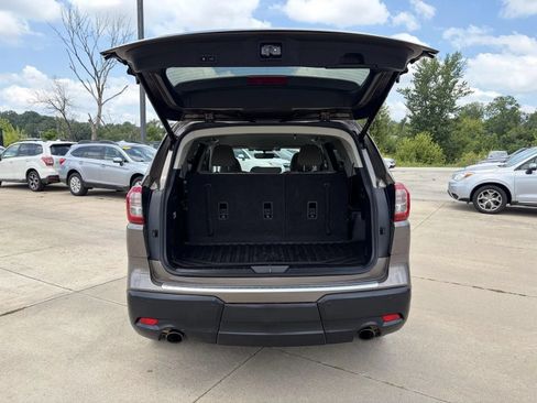 Used 2021 Subaru Ascent Premium w/ Convenience Package AWD/4WD image 25