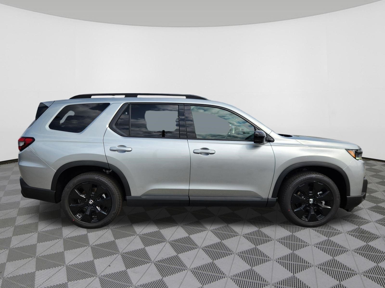 New 2026 Honda Pilot Black Edition image 6