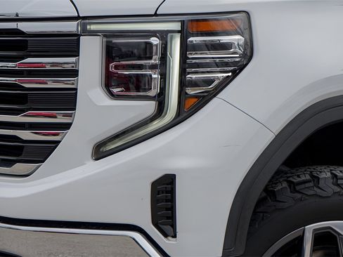 Used 2023 GMC Sierra 1500 SLT w/ SLT Premium Package image 3