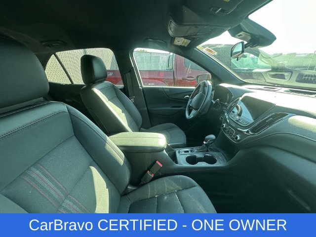 Certified 2024 Chevrolet Equinox RS FWD image 2