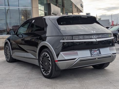 Certified 2024 Hyundai Ioniq 5 Limited image 7