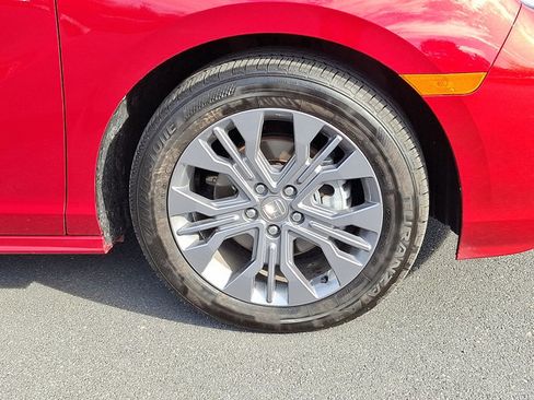 Certified 2025 Honda Odyssey Touring image 8