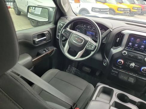 Used 2021 GMC Sierra 1500 SLE w/ X31 Off-Road Package AWD/4WD image 12