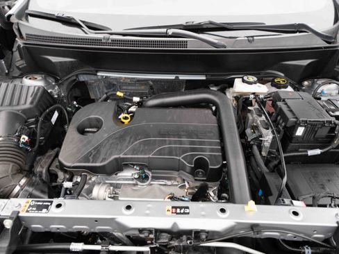 Used 2024 Chevrolet Equinox RS image 32