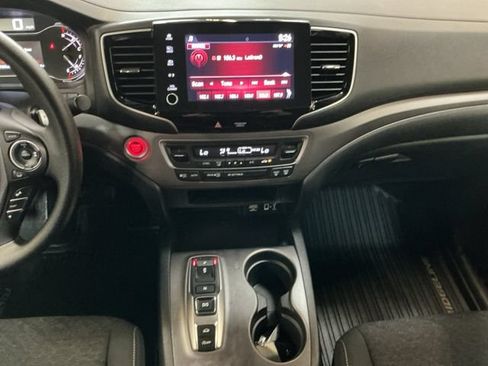 Used 2022 Honda Ridgeline Sport image 11