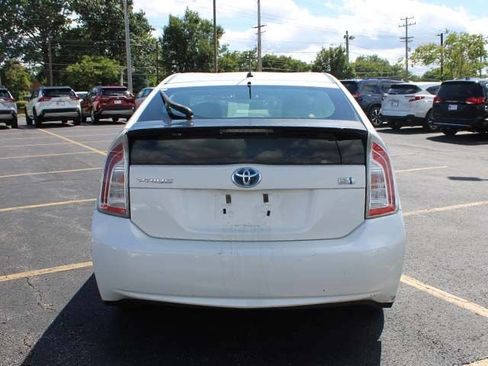 Used 2013 Toyota Prius Two FWD image 6
