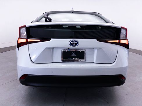 Used 2022 Toyota Prius LE FWD image 15