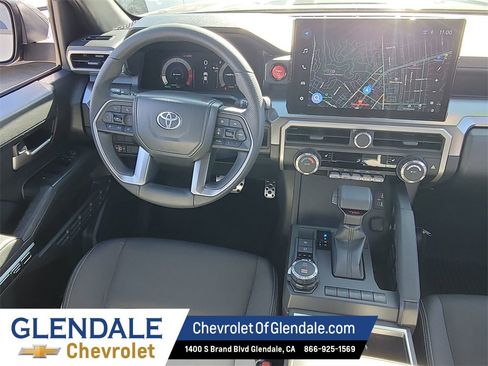 Used 2025 Toyota Tacoma TRD Sport image 24