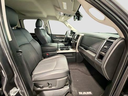 Used 2018 RAM 1500 Laramie w/ Convenience Group image 22