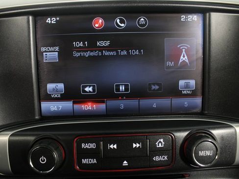 Used 2015 GMC Sierra 1500 SLE w/ SLE Value Package image 5